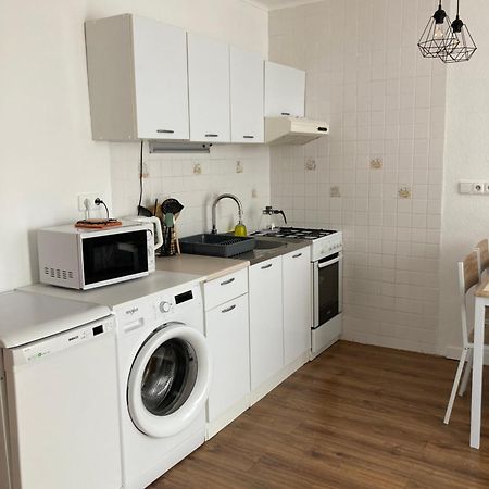 Útulný apartmán blízko centra Michalovce Esterno foto