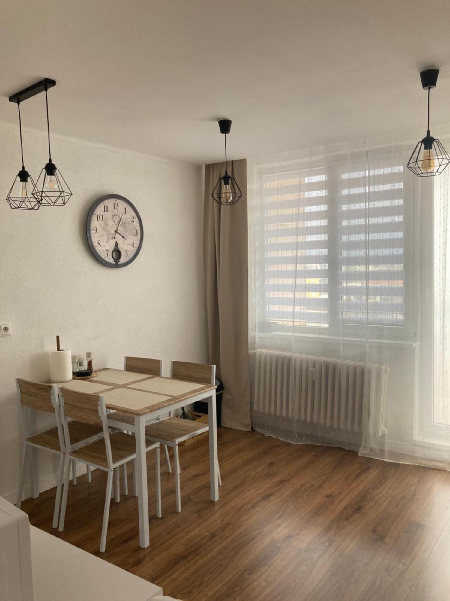 Útulný apartmán blízko centra Michalovce Esterno foto